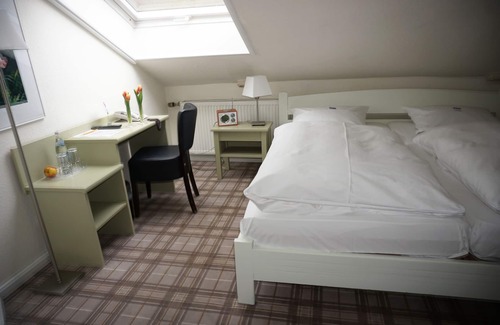 Aalen Hotel | Charming Landgasthof Läuterhäusle with Family-Friendly Dining