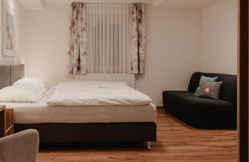 Aalen Hotel | Discover Comfort at Landgasthof Lamm with Family-Friendly Dining