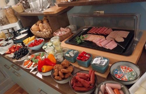 Raschau House | Pet-Friendly Retreat at Landgasthof Neitsch - Rated 8.4/10