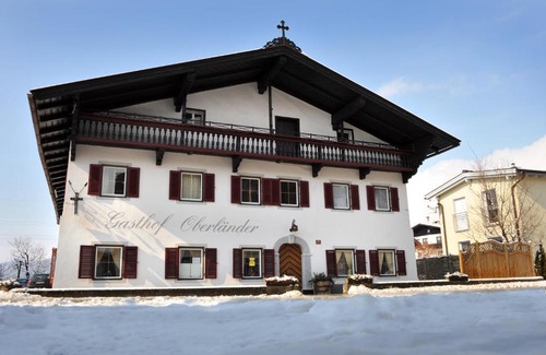 Kirchbichl Hotel | Pet-Friendly Landgasthof Oberlander with Family Amenities