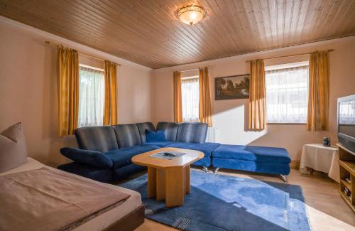 Kirchbichl Hotel | Pet-Friendly Landgasthof Oberlander with Family Amenities