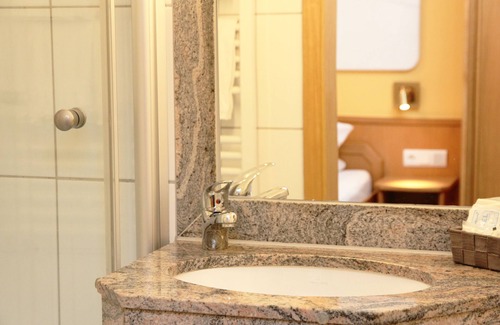 Untervalme Hotel | Highly Rated Landgasthof Rüppel with Family-Friendly Amenities