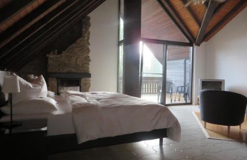 Ralingen Hotel | Welcoming Landgasthof Ralinger Hof: Pet-Friendly Retreat