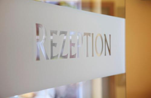 Reiste Apartment | Cozy Landgasthof Reinert: Family-Friendly with Breakfast
