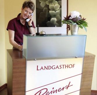 Reiste Apartment | Cozy Landgasthof Reinert: Family-Friendly with Breakfast