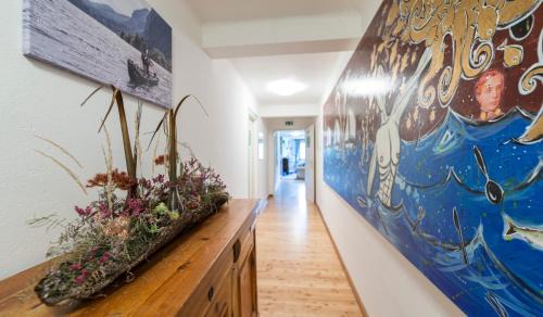 St. Gilgen Bed & Breakfast | Cozy Landgasthof & Restaurant Batzenhäusl with Hot Tub