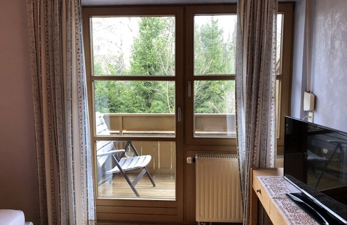 Marktoberdorf Hotel | Discover Landgasthof Voglerwirt: Family-Friendly Retreat
