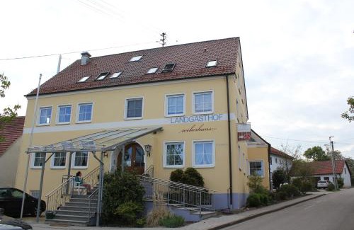 Muendling House | Pet-Friendly Getaway at Landgasthof Weberhans with Ocean View