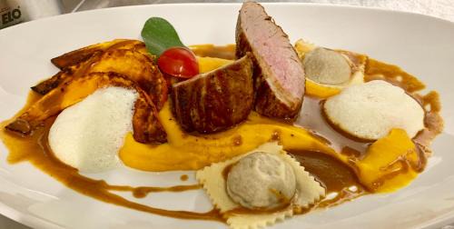 Raila Hotel | Delightful Landgasthof Wetteraperle: Pet-Friendly Retreat