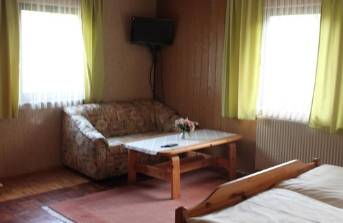 Hohenstein House | Discover Comfort at Landgasthof Wiesenmühle with Restaurant