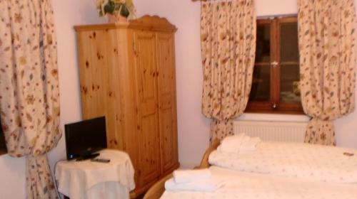 Percha House | Relax at Landgasthof zum Brückenwirt: Pet Friendly Stay