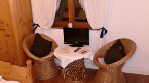 Percha House | Relax at Landgasthof zum Brückenwirt: Pet Friendly Stay