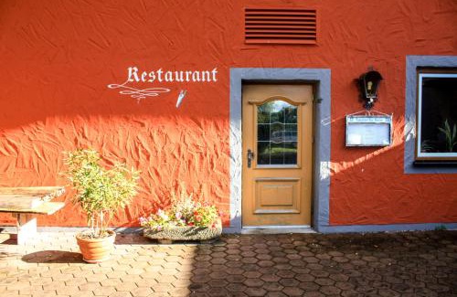 Seeshaupt House | Cozy Landgasthof zur Quelle: Family-Friendly Retreat