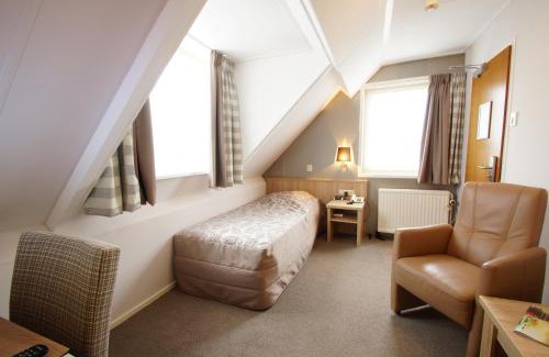 De Koog Hotel | Discover Landgoed Hotel Tatenhove Texel: Pool & Spa Retreat