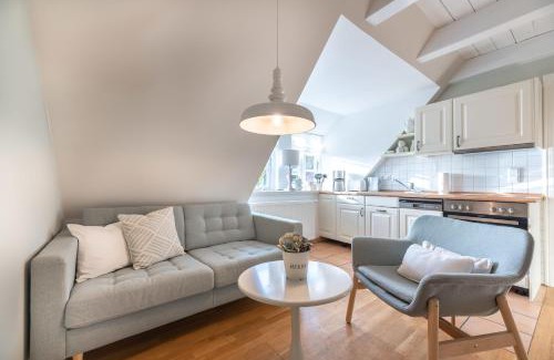 Utersum Apartment | Comfortable Retreat at Landhaus am Meer - Whg 8 Westerley