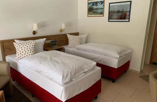Zarrentin am Schaalsee Hotel | Relax at Landhaus am Schaalsee with Oceanfront Views