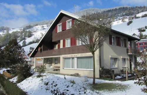 Alt Sankt Johann House | Family-Friendly Landhaus an der Thur with 10/10 Guest Rating