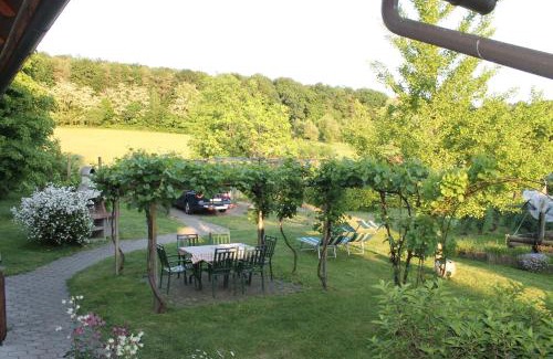 Straden Apartment | Inviting Landhaus Bender with Garden Terrace & Breakfast