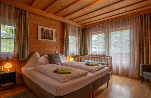 Schladming Apartment | Oceanfront Retreat: Landhaus Hinteregg Apartment Awaits