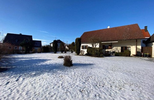 Pforring House | Pet-Friendly Retreat at Landhaus in Pförring - 8.6/10 Rated
