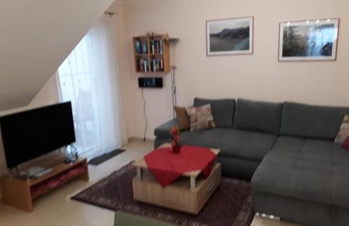Thorl Apartment | Family-Friendly Landhaus Jasmin - Guest Rated 9/10