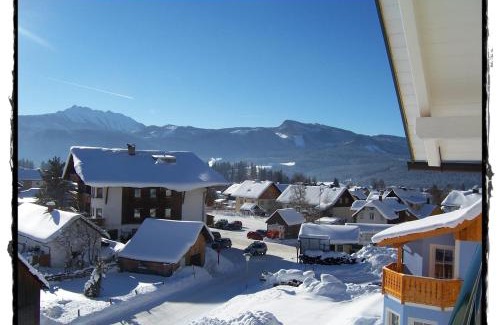 Thorl Apartment | Family-Friendly Retreat at Landhaus Jasmin - Apartment Untergeschoß