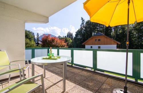 Ried Apartment | Welcoming Landhaus Leitzinger EG2: Ideal for Families