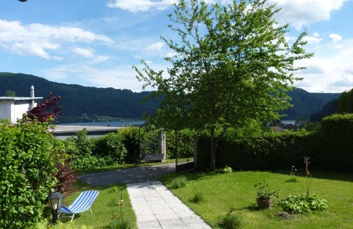 Bodensdorf Apartment | Pet-Friendly Retreat at Landhaus Monika - Rated 9/10!