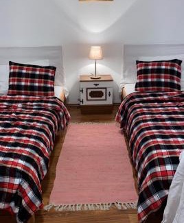 Jois Apartment | Cozy Landhaus Near Neusiedler See - Pet and Child Friendly