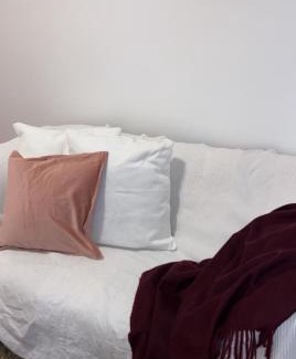 Jois Apartment | Cozy Landhaus Near Neusiedler See - Pet and Child Friendly