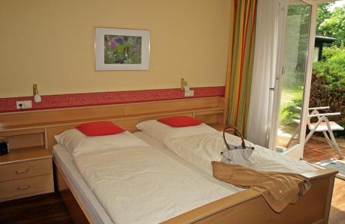 Bad Griesbach im Rottal House | Cozy Landhaus Oberrainer: Pet and Child-Friendly Haven