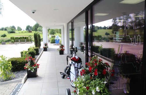 Inzigkofen Apartment | Cozy Landhaus Paultertal: Family-Friendly with Breakfast