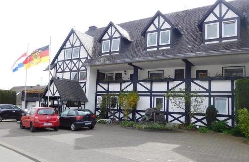 Wasserfall Apartment | Discover Landhaus Sauerlandblick: Family-Friendly Getaway