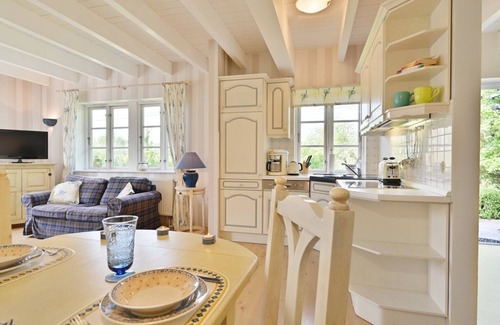 Vilmnitz Apartment | Ocean View Retreat at Landhaus Vilmnitz - Top Rated Stay