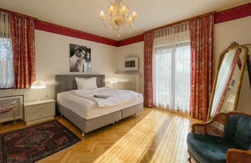 Leonding Bed & Breakfast | Pet Friendly Retreat at Landhaus zu Kürenberg - Rated 9.4