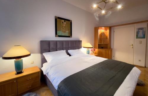 Leonding Bed & Breakfast | Pet Friendly Retreat at Landhaus zu Kürenberg - Rated 9.4