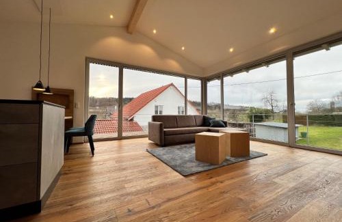 Ueberlingen Apartment | Exceptional Stay at Landhaus zum See - Fewo Eiche, 4-Star
