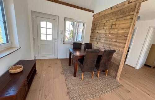 Bermatingen Apartment | Family-Friendly Landhausloft with Kitchen Amenities