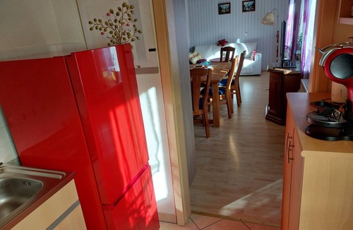 Liebschutz Apartment | Idyllic Landhauswohnung at Thüringer Meer with Spa & Hot Tub