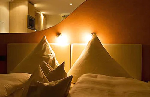 Kirchheim am Ries Hotel | Inviting Landhotel Garni Engelhard: Guest Rated 9.8/10