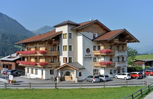 Kitzbuehel Apartment | Guest Rated 10/10 at Landhotel Lechner Appartements