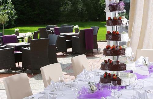 Olfen Hotel | Discover Comfort at Landhotel Mutter Althoff with Breakfast