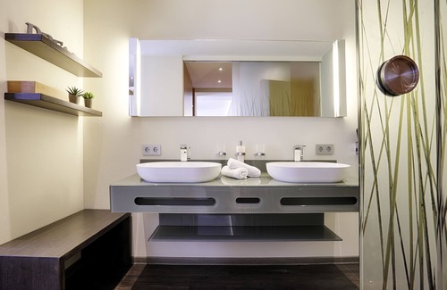 Schwarzach am Main Hotel | Welcoming Getaway at Landhotel Schwab with Breakfast Included