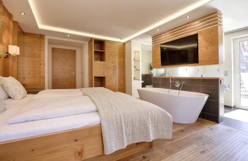 Schwarzach am Main Hotel | Welcoming Landhotel Schwab - Pet and Child Friendly Stay