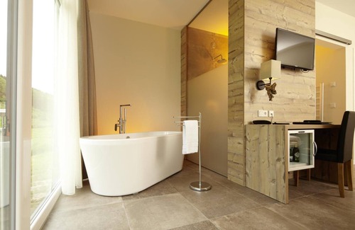 Herschberg Hotel | Relaxing Retreat at Landhotel Weihermühle with Spa & Dining