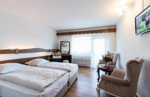 Brensbach Hotel | Discover Landhotel zum kühlengrund & Soultans Paradise Stay