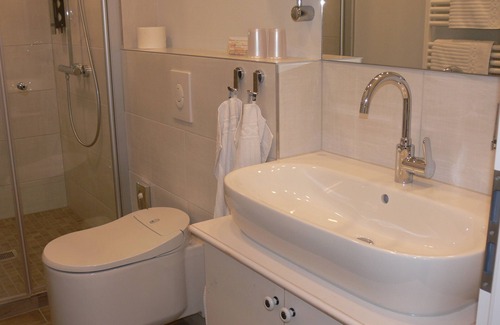 Hallenberg Hotel | Guest Rated: Landidyll Landaus Liesetal with Spa & Dining