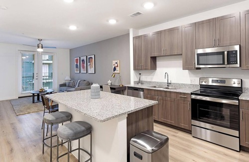 Garland Apartment | Landing | Amazing 1BD, Pool, Clubhouse