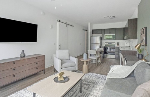 Five Points South Apartment | Landing | Amazing 2BD, Yoga Studio, Pool