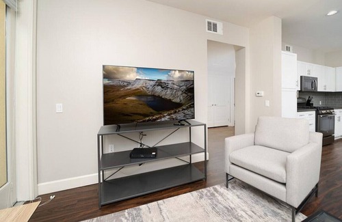 Mission Viejo Apartment | Explore Adagio on the Green: Pet-Friendly 2-Bedroom Retreat